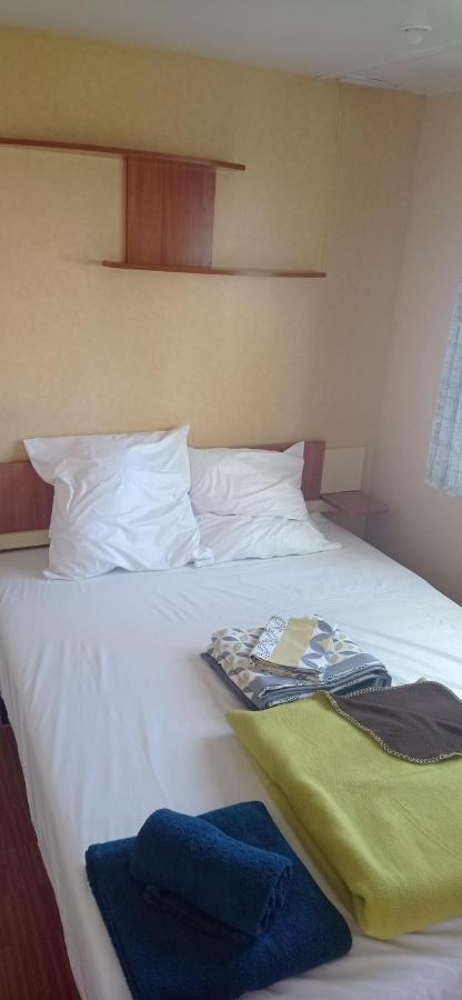 LE FIGUIER mobil home 6 personnes Limogne-en-Quercy Bagian luar foto