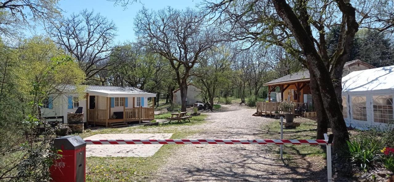 LE FIGUIER mobil home 6 personnes Limogne-en-Quercy Bagian luar foto